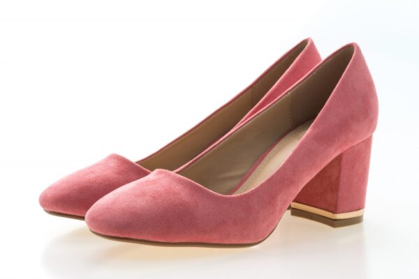 VelvetLuxe Women’s Heels – Luxurious Comfort & Style